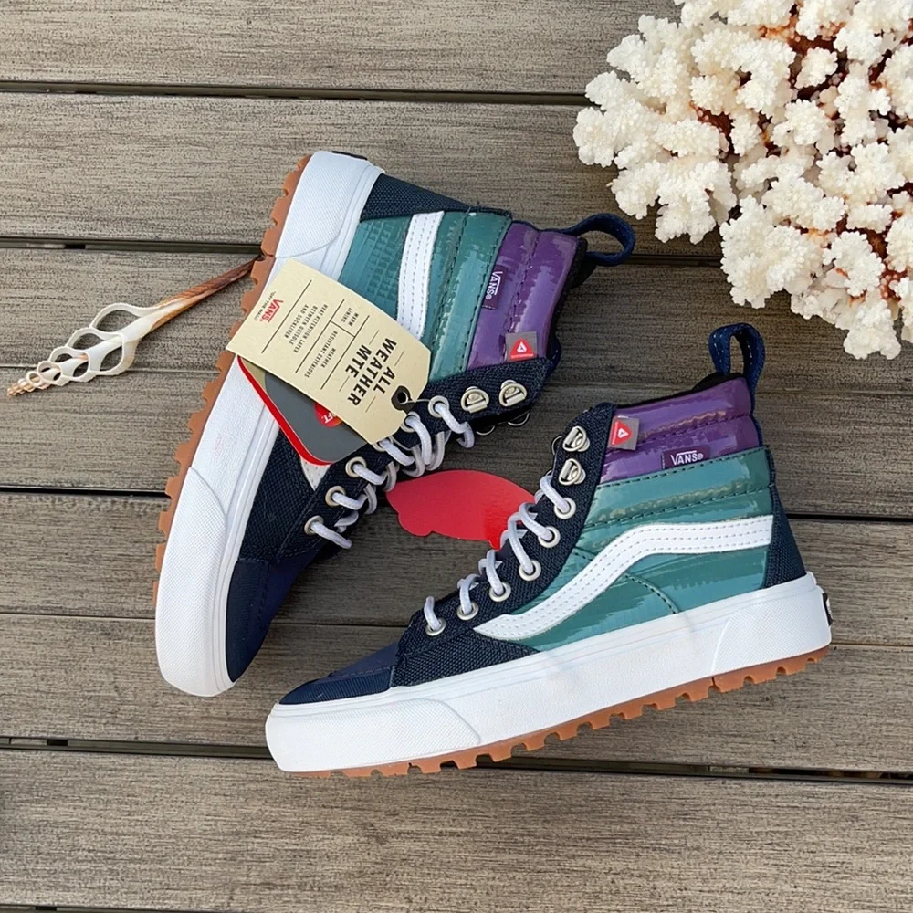Vans Women's Multi-Color High-Top Winter Boots USED. No longer has tags.